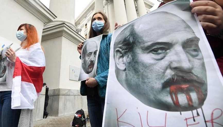 Beyaz Saray açıkladı: ABD, Lukaşenko yönetimine karşı yaptırım hazırlığında Beyaz Saray açıkladı: ABD, Lukaşenko yönetimine karşı yaptırım hazırlığında