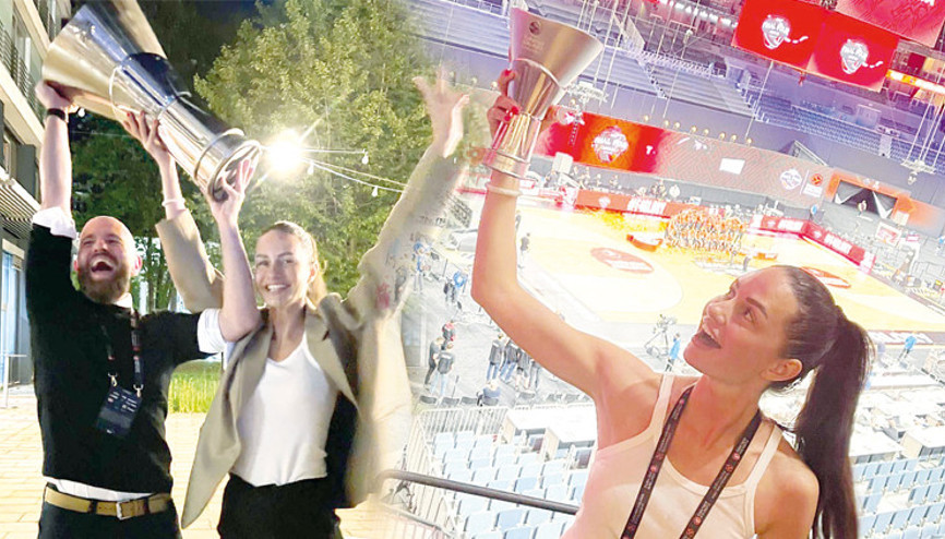 Yasemin Özilhan ile İzzet Özilhandan şampiyonluk kutlaması