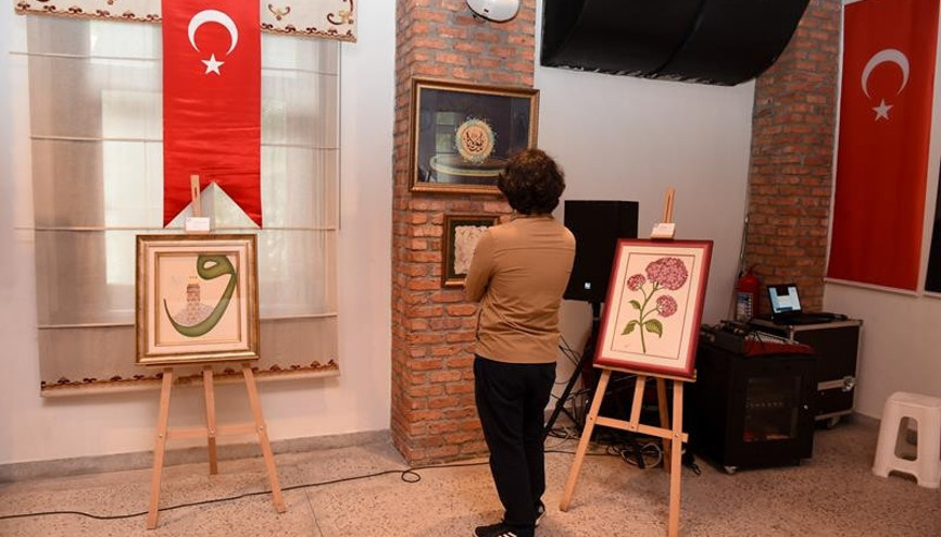 Ulucanlar’da hat ve tezhip sergisi