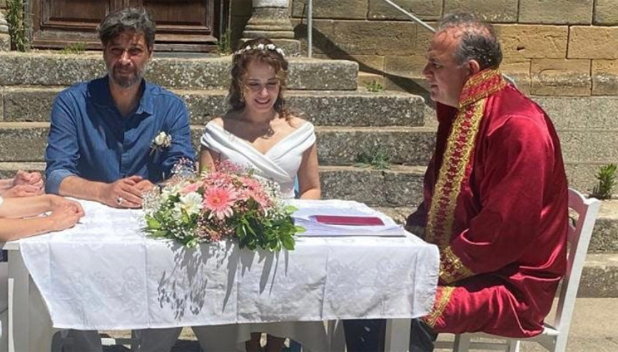 Deniz Uğur ile Erdinç Gülener evlendi