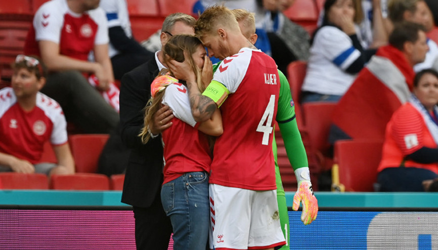 Son Dakika: Christian Eriksenin eşi Sabrina Kvist gözyaşlarına boğuldu