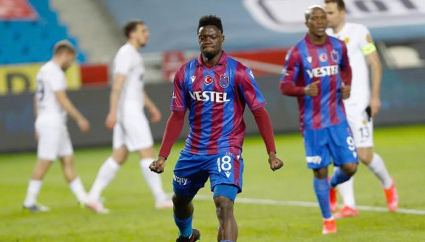Trabzonspor’da Ekuban’ın talipleri artıyor Sampdoria, Genoa, Saint-Etienne...