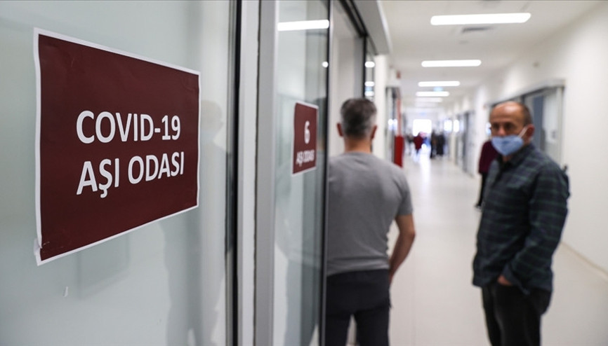 18 yaş altı ne zaman aşı olacak İşte aşılama takvimi çalışmalarında son durum 18 yaş altı ne zaman aşı olacak İşte aşılama takvimi çalışmalarında son durum