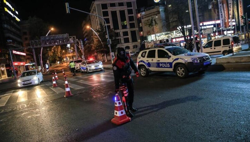 Son dakika haberi: 31 saat sürecek Sokağa çıkma kısıtlaması başladı
