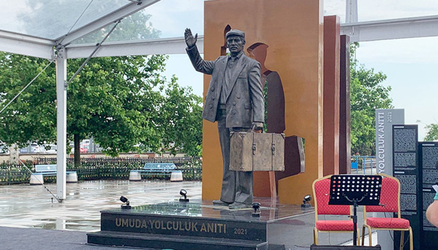 İşçi göçünün simgesi ‘Umuda Yolculuk’ anıtı