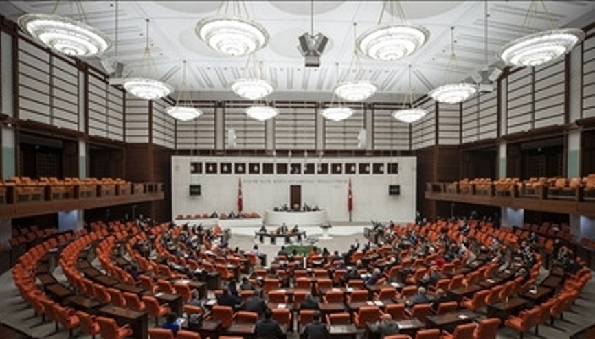 Son dakika... 4. Yargı Paketi, TBMM Adalet Komisyonunda kabul edildi