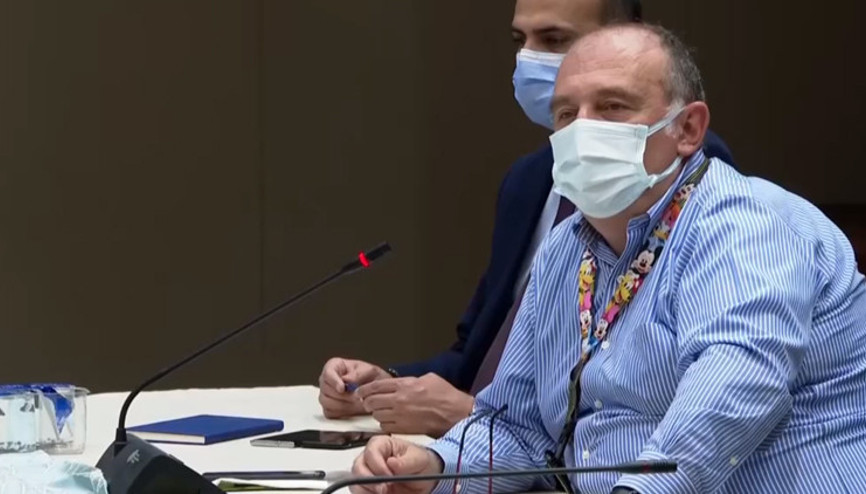 Prof. Dr. Ateş Kara, basın toplantısında açıklamalarda bulundu Prof. Dr. Ateş Kara, basın toplantısında açıklamalarda bulundu