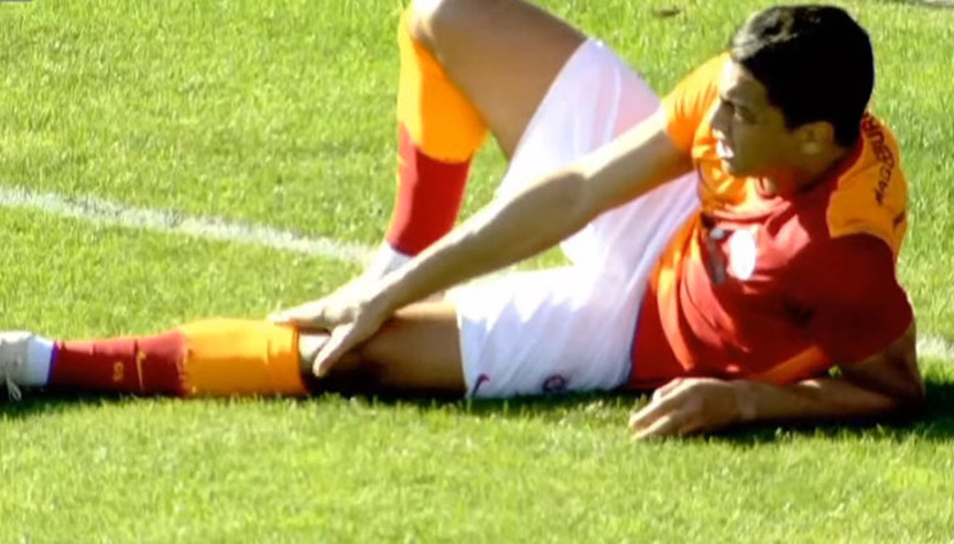 Son dakika haberi... Galatasarayda Mostafa Mohamed şoku Henüz ilk maçında... Son dakika haberi... Galatasarayda Mostafa Mohamed şoku Henüz ilk maçında...
