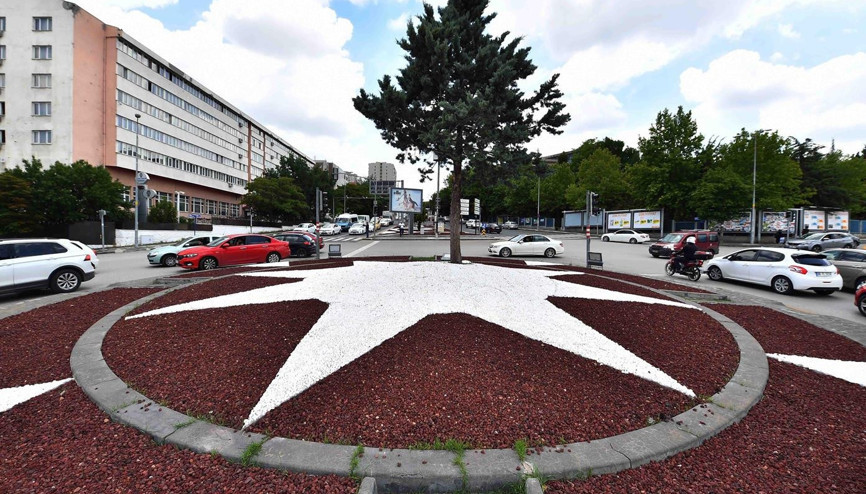 Meydanlara kuru peyzaj