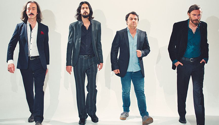 Flört’ün ‘Bize Özel’inde Herkes Kendine Özel Bir Şarkı Bulabilir