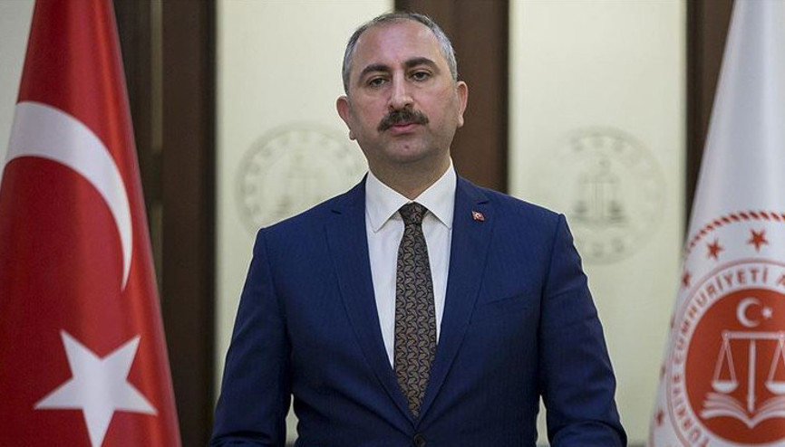 Bakan Gülden Hayvanları Koruma Kanunu ile ilgili önemli açıklama