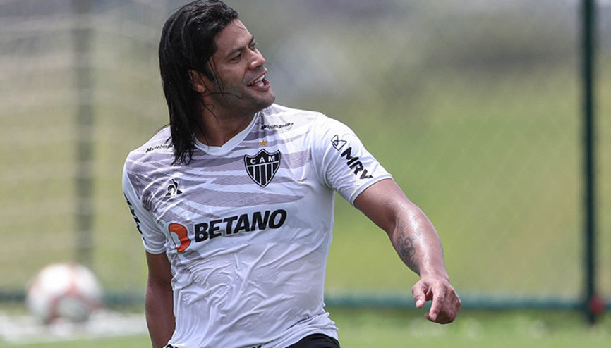Son dakika transfer haberi... Vitor Pereiradan Beşiktaşa transfer çalımı Hulk için devrede..