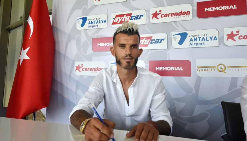 Son dakika transfer haberi: Güray Vural, Antalyasporda