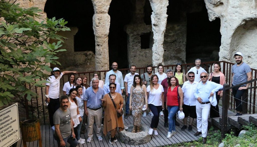 ‘Hatay anlatılmaz yaşanır’ dediler