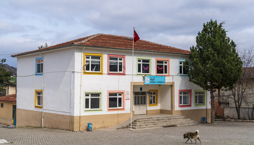 Okullar halk eğitim merkezi olacak