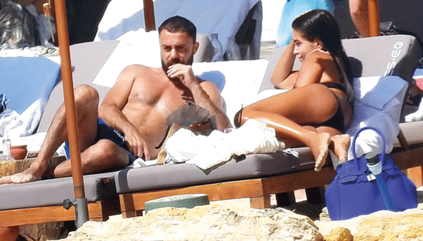 Eren Hacısalihoğlu sezonu Çeşme’de açtı