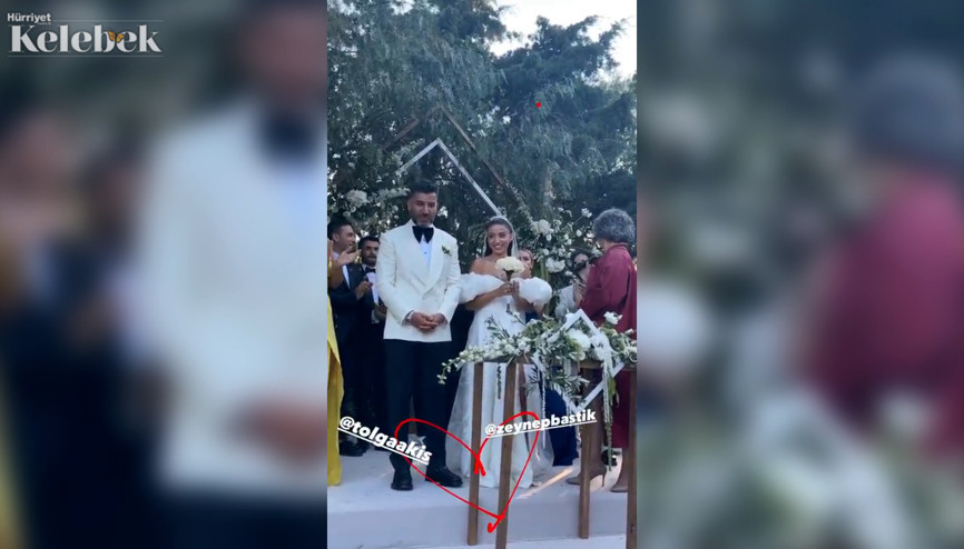 Zeynep Bastık ile Tolga Akış evlendi
