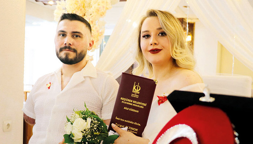 Pençe-Şimşek gazisi hastanede evlendi