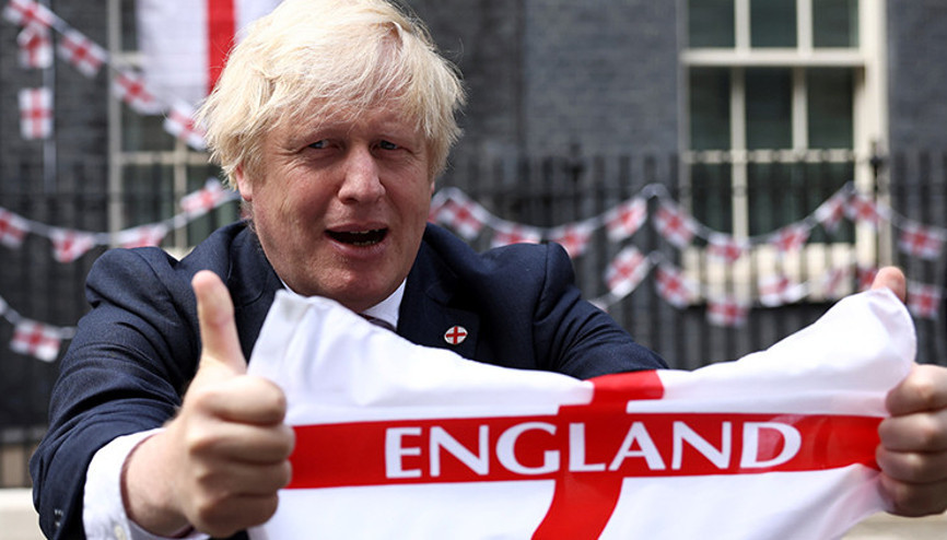 İngiltere-Danimarka maçındaki penaltı, UEFAdan Boris Johnson’a hediye İngiltere-Danimarka maçındaki penaltı, UEFAdan Boris Johnson’a hediye