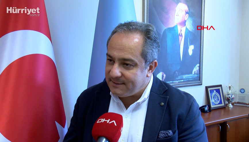 Prof. Dr. Mustafa Necmi İlhan, aşılamada gençlere dikkat çekti Prof. Dr. Mustafa Necmi İlhan, aşılamada gençlere dikkat çekti