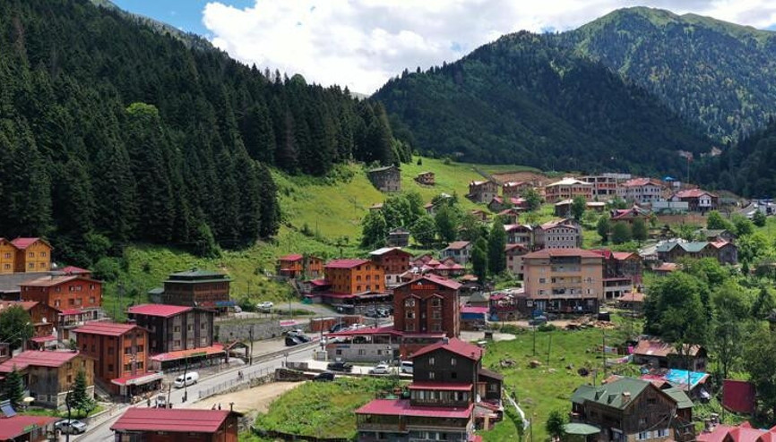Dünyaca ünlü Ayder Yaylası, Kurban Bayramı rezervasyonlarında tam kapasiteye yaklaştı