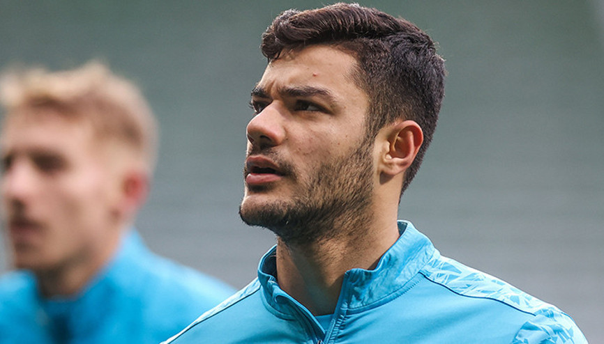 Son Dakika Transfer Haberi: Ozan Kabaka Schalkeden resmi transfer izni