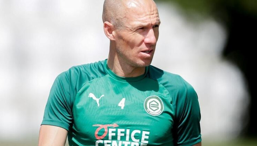 Son dakika: Arjen Robben futbolu bıraktı İkinci kez...