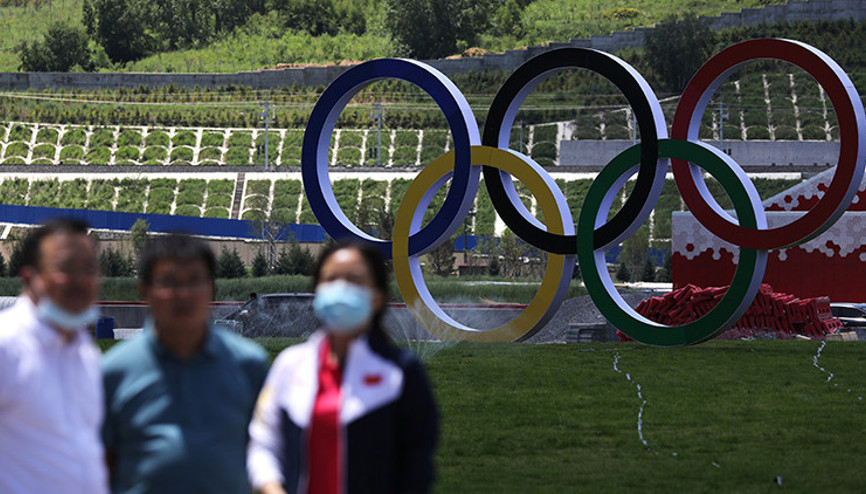 Olimpiyat tarihinde ilginç olay Maratonda arabaya binen akıllı atlet
