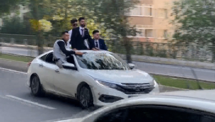 Kartalda tehlikeli yolculuk Kır düğününe böyle gittiler