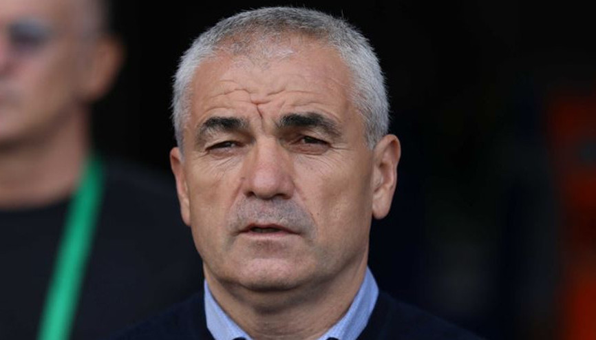 Sivassporda Çalımbay, Petrocub ile oynayacakları rövanş maçında futbolcularına güveniyor