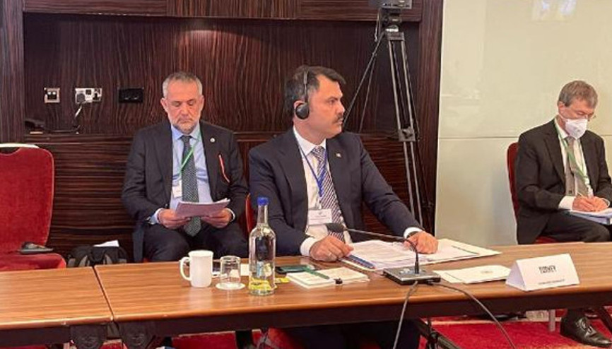 Bakan Kurum, Londrada Çevre Bakanları Toplantısına katıldı