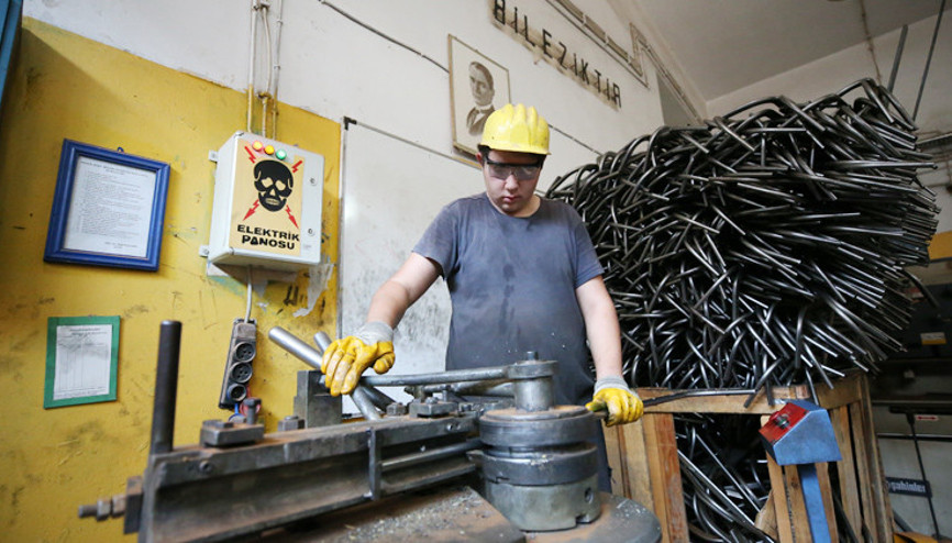 Meslek liseliler üretiyor Meslek liseliler üretiyor