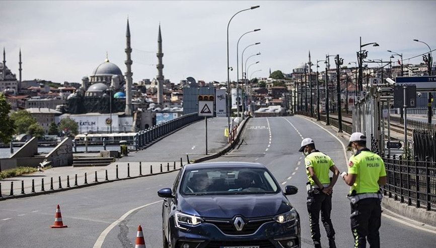 Yeni yasaklar gelecek mi Koronavirüs kısıtlamaları geri mi dönecek