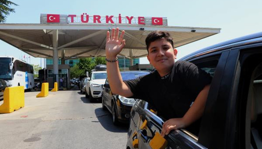 Kapıkulede gurbetçilerin hüzünlü dönüş yolculuğu