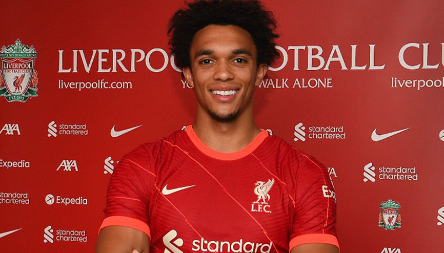Trent Alexander-Arnold yuvada kaldı 4 yıllık imza...
