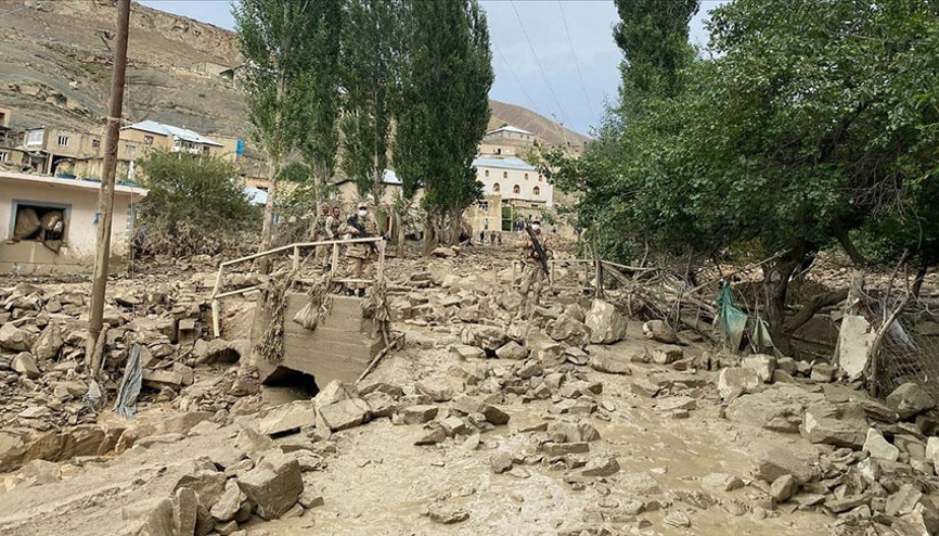 Son dakika... Bakan duyurdu Vandaki selde yetiştiricilerin zararı karşılanacak