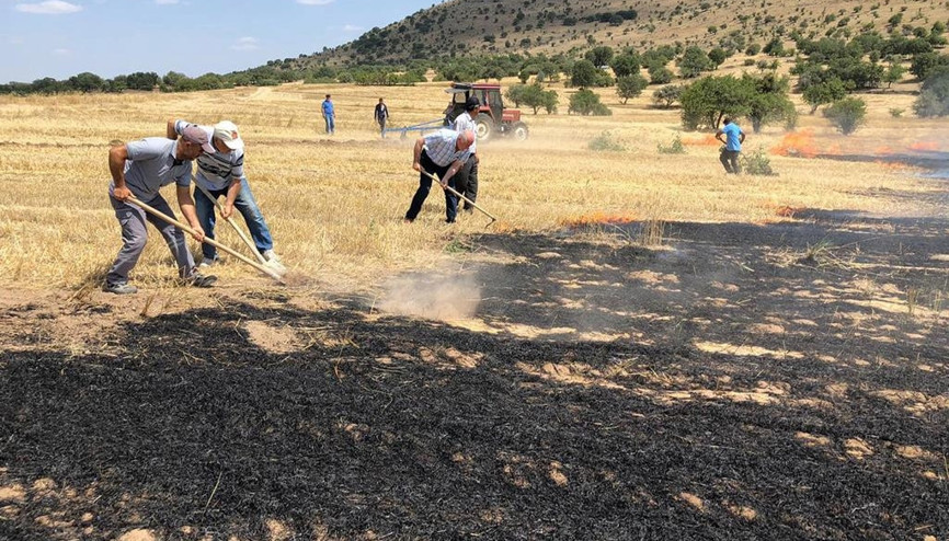 Güdül’de çıkan anız yangını söndürüldü