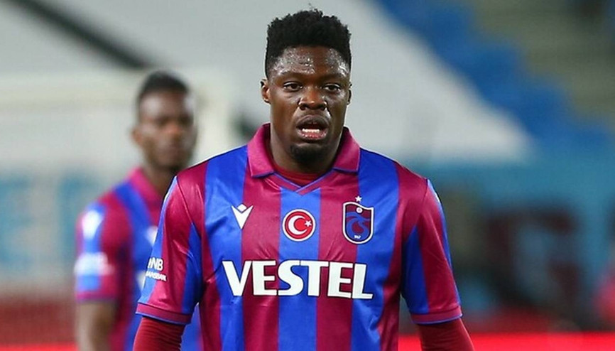 Transfer Haberleri: Ekuban, Genoa ile görüşmek için Trabzondan ayrıldı