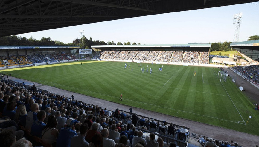 Son Dakika: Galatasarayın St. Johnstone rövanşı tam kapasite oynanacak