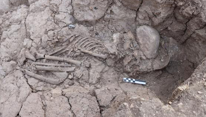 Tozkoparan Höyüğünde 5 bin 500 yıllık çocuk iskeleti bulundu