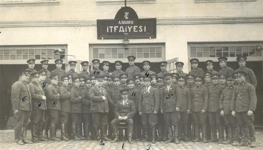 Ateş adamlarla geçmişe yolculuk Ateş adamlarla geçmişe yolculuk