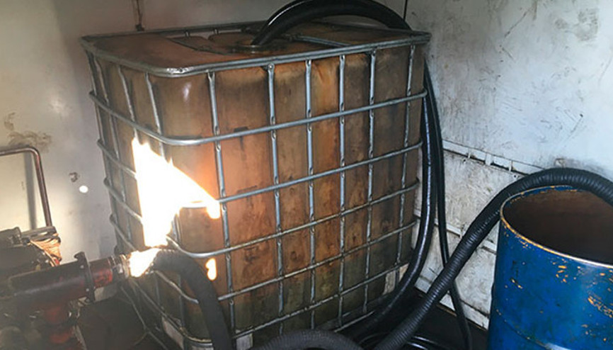 Jandarmadan 10 numara operasyonu 175 bin litre ele geçirildi Jandarmadan 10 numara operasyonu 175 bin litre ele geçirildi