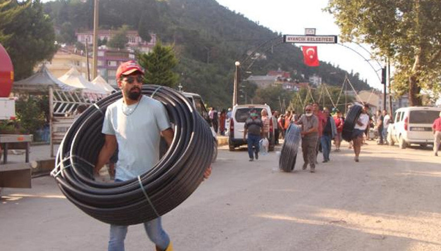 Sinopun Ayancık ilçesinde felaketin izleri siliniyor Yeni köprü çalışması başladı Sinopun Ayancık ilçesinde felaketin izleri siliniyor Yeni köprü çalışması başladı