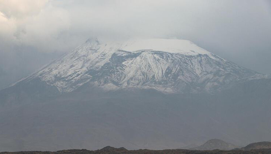 Türkiyenin çatısına kar yağdı