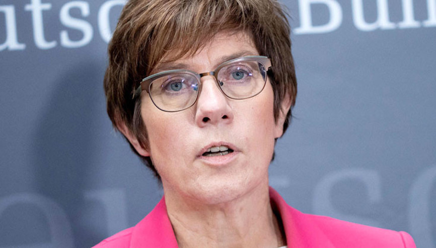 Karrenbauer de itiraf etti: Direnişçilerin yeteneklerine karşı fazla iyimserdik