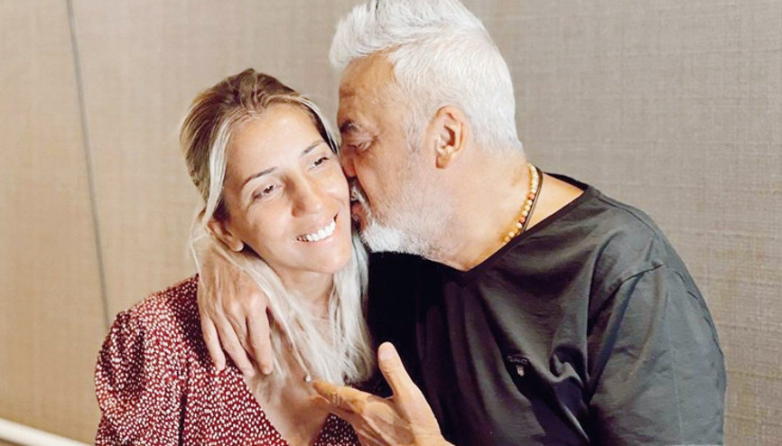Evinde beyin kanaması geçirmişti... Mesut Akusta ayağa kalktı
