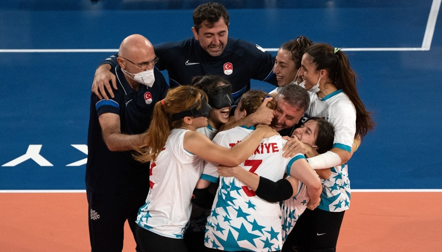 2020 Tokyo Paralimpik Oyunları: Türkiye kadınlar golbolde finale yükseldi, madalyayı garantiledi