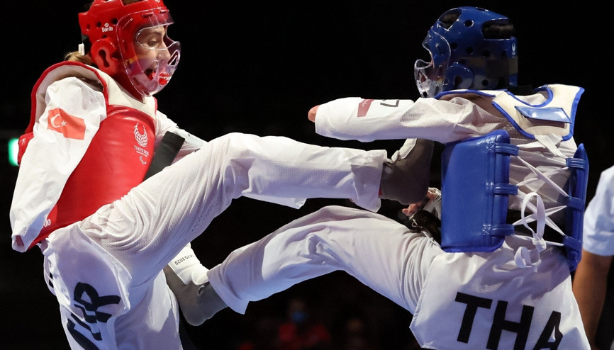 2020 Tokyo Paralimpik Oyunları: Tekvando kadınlar K44 sınıfında Meryem Çavdar finale yükseldi, madalyayı garantiledi