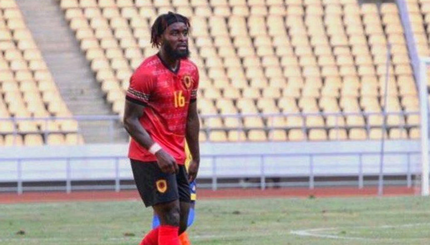 Son Dakika: Başakşehir’de Crivelli gidiyor, M’Bala Nzola geliyor Son Dakika: Başakşehir’de Crivelli gidiyor, M’Bala Nzola geliyor