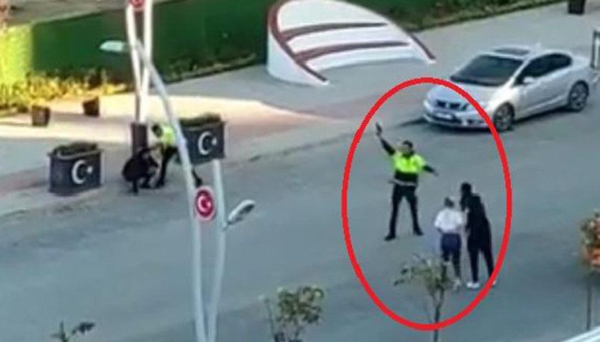 Kırıkkalede silahlı kavga kamerada Polis kavgayı havaya ateş açarak durdurmaya çalıştı